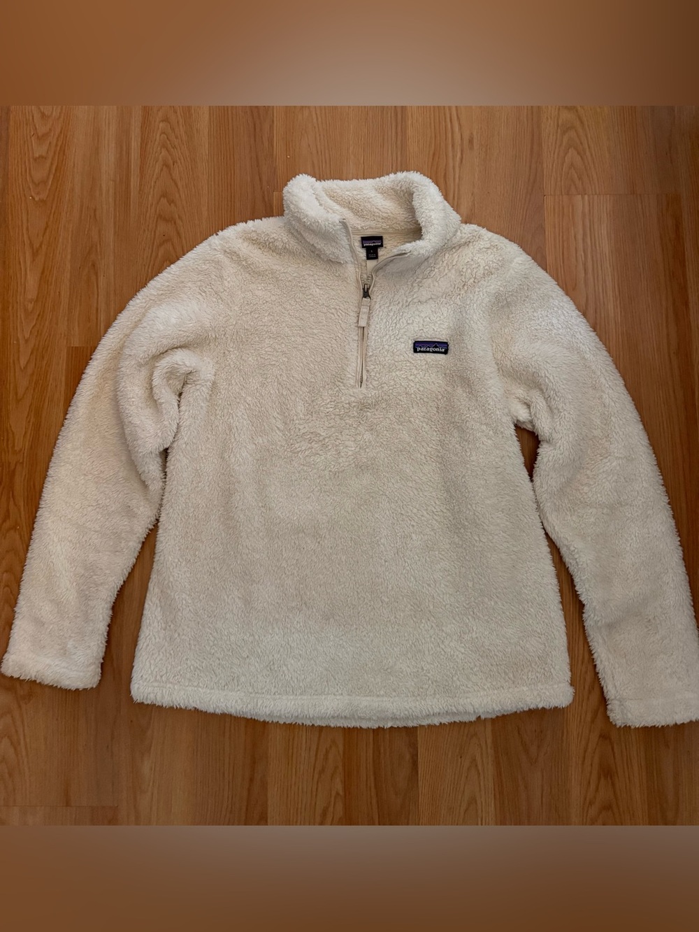 Patagonia Women's Cream Retro Pile Quarter-Zip Pullover large